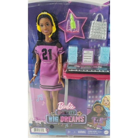 Barbie Big City Big Dreams "Brooklyn" Roberts Barbie & Music Studio Playset - Picture 2 of 11